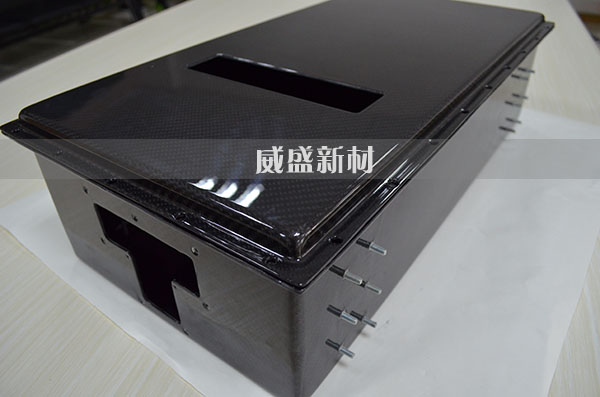 碳纖維電池箱體