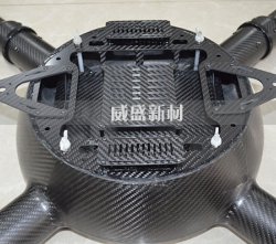 無人機(jī)機(jī)架采用碳纖維材質(zhì)的優(yōu)勢(shì)表現(xiàn)在哪里？