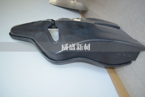 碳纖維汽車(chē)座椅骨架4